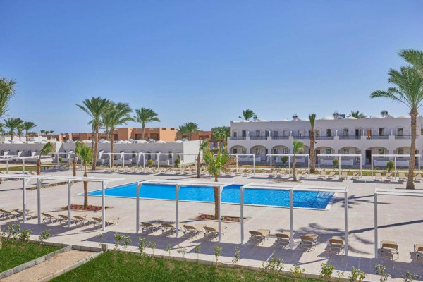Jaz Neo Reef Aqua Park  Marsa Alam ( Solymar Reef )  " 5 days - 4 nights "